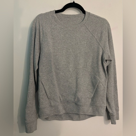 Lululemon Womens Catch a Wave Heathered Gray 8 Sweatshirt Textured Fabric W3C15S - Picture 1 of 10